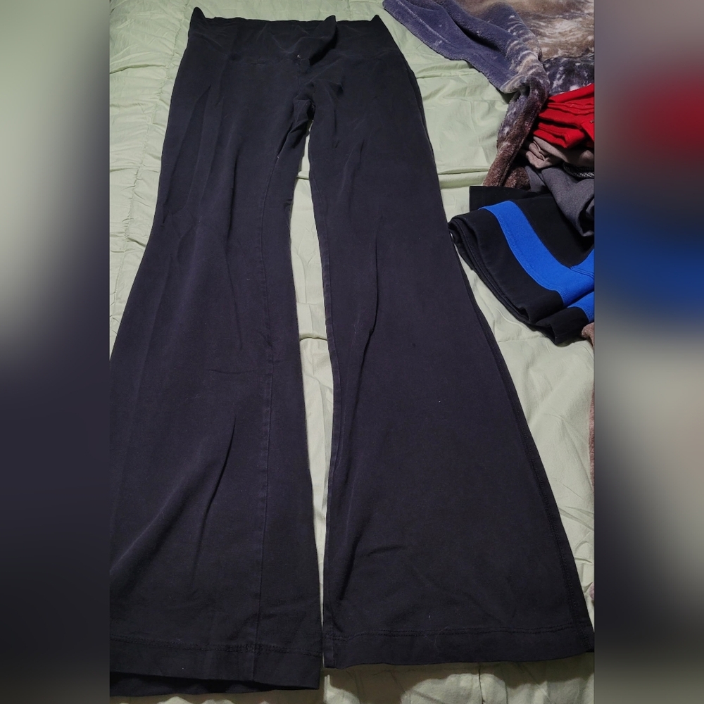 Arizona Jean Yoga Pants Medium.